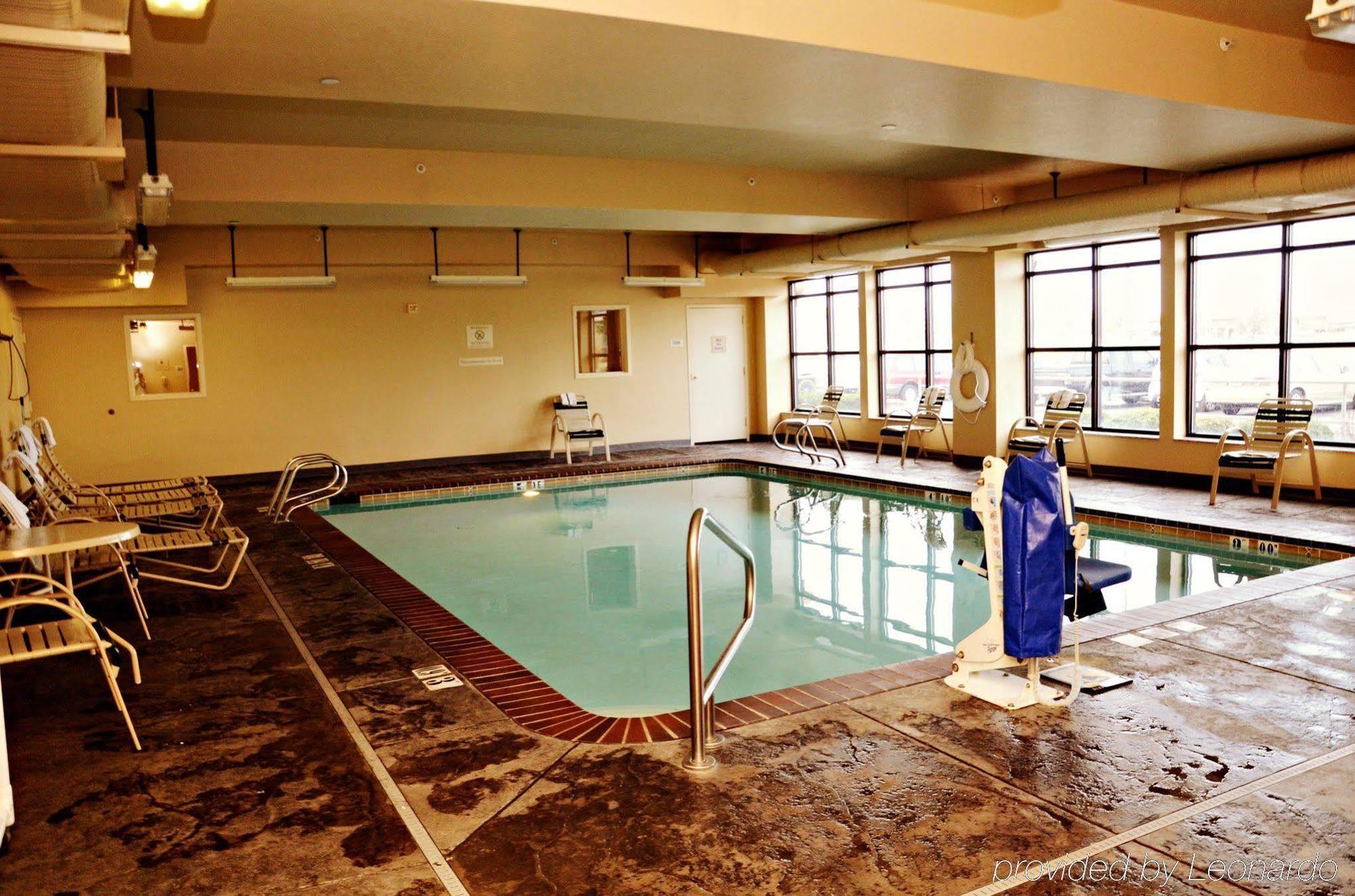 Express & Pasco-tricities By Ihg Hotel