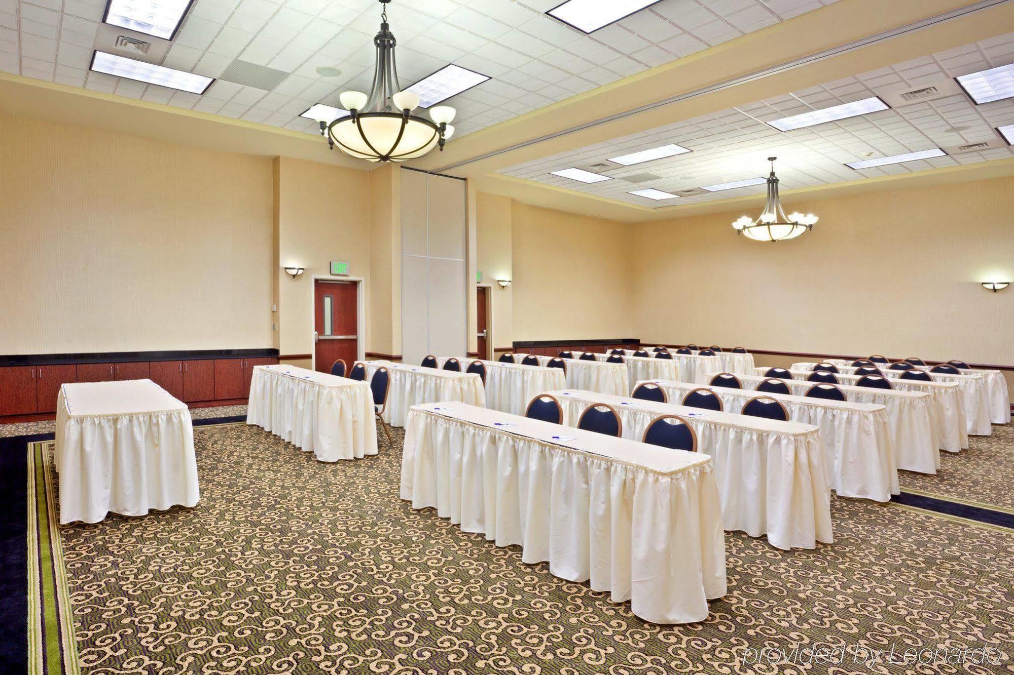 Hotel Express & Pasco-tricities By Ihg