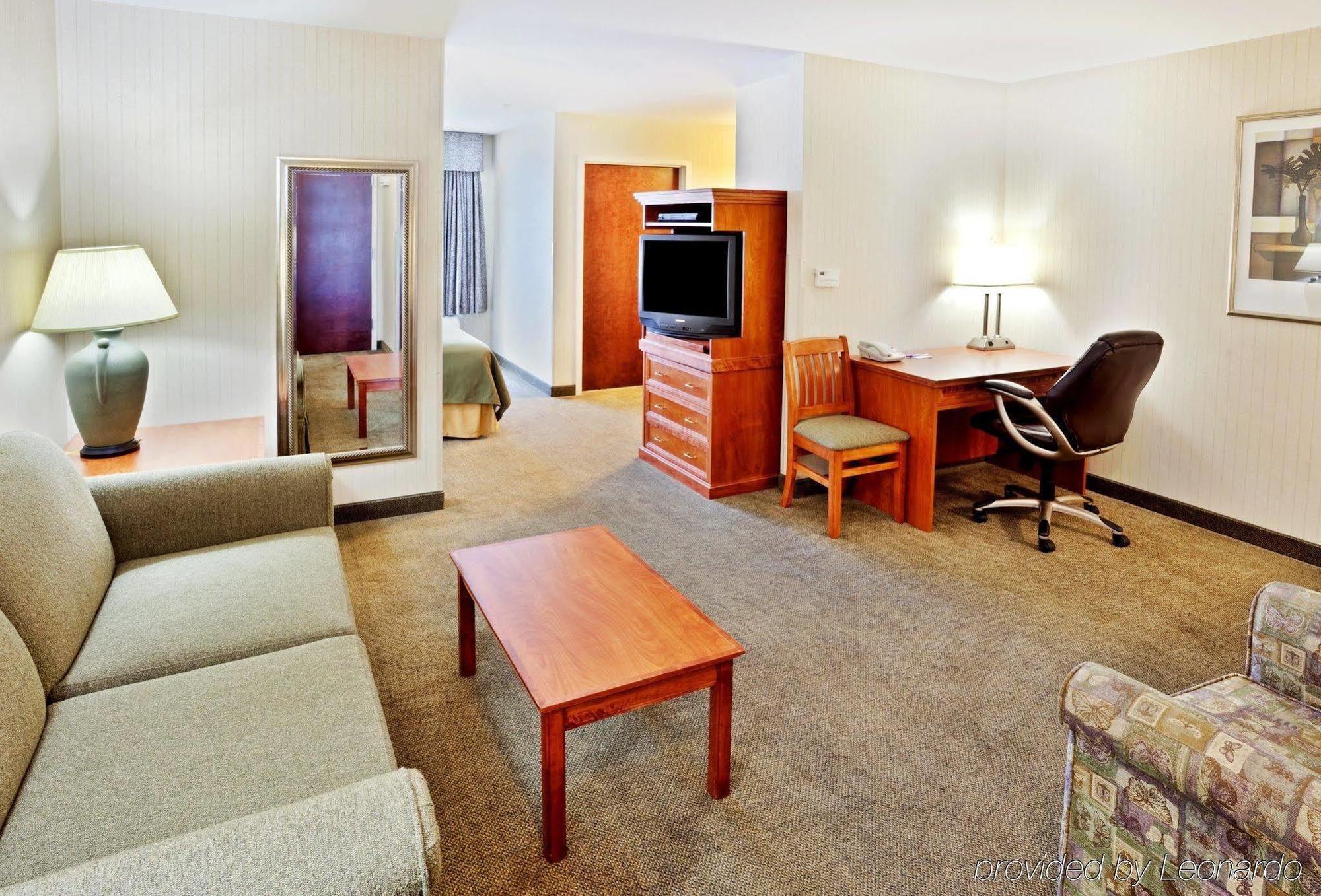 Express & Pasco-tricities By Ihg