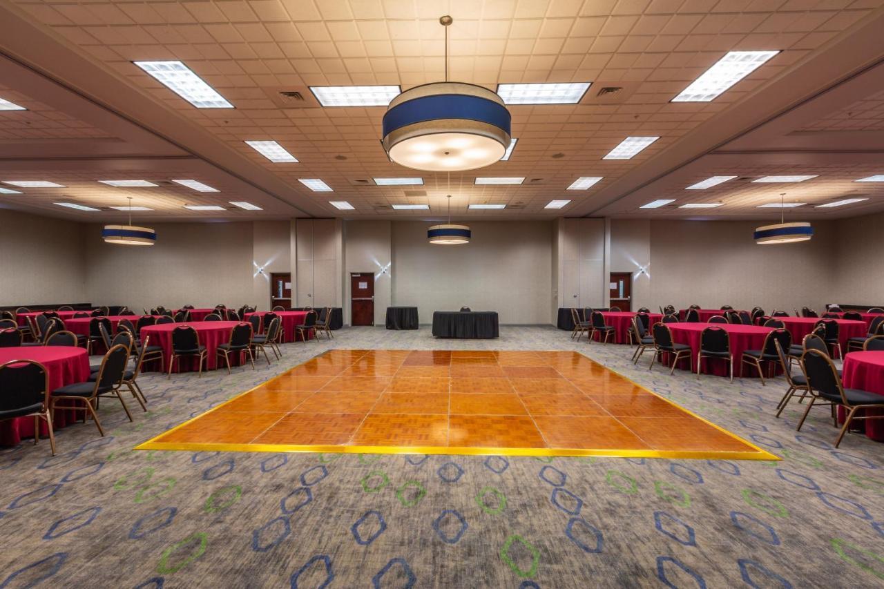 Hotel Express & Pasco-tricities By Ihg Pasco